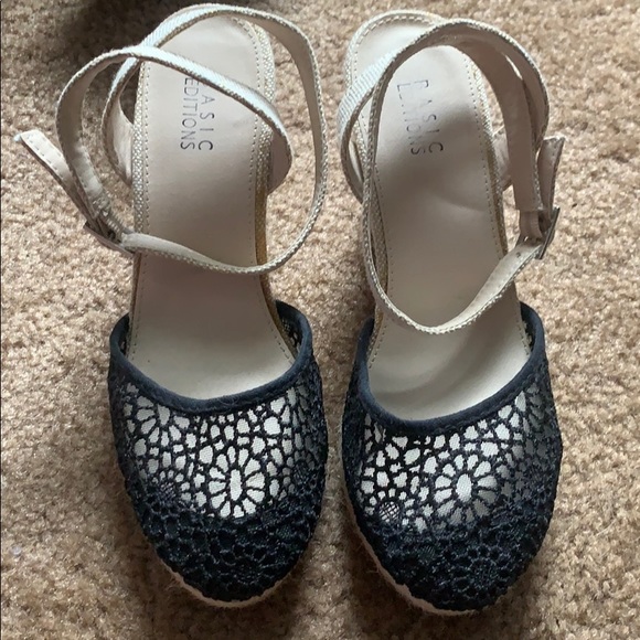 Black platform - Picture 4 of 7